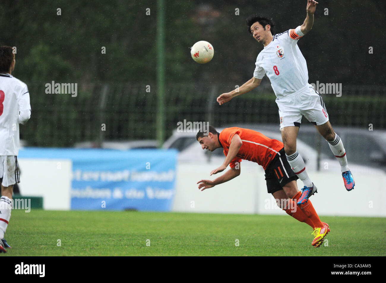(TB) Kazuya Yamamura (JPN), Ninos Gouriye (NED), MAY 25, 2012
