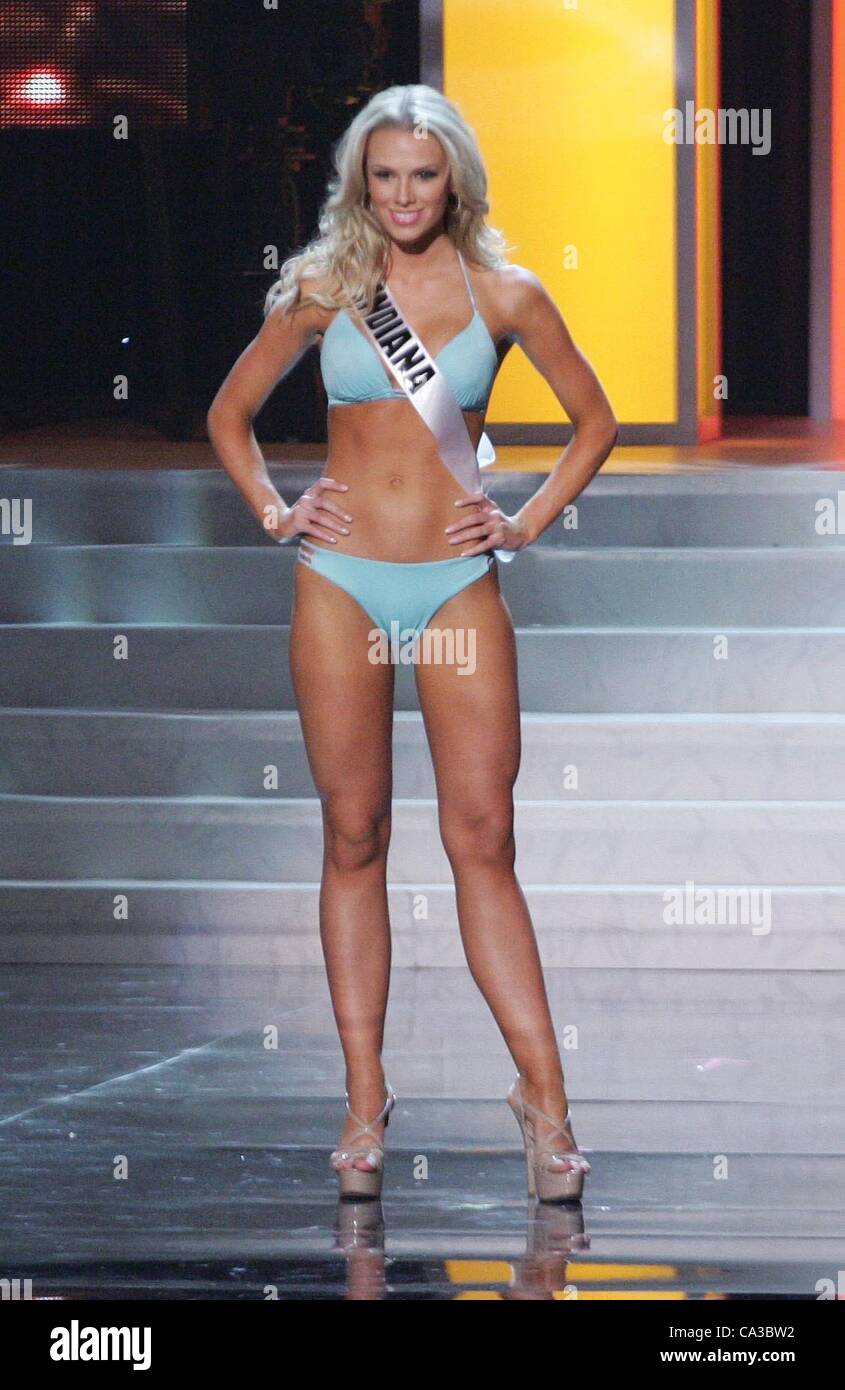 Megan Myrehn Miss Indiana Usa On Stage For 2012 Miss Usa Preliminary