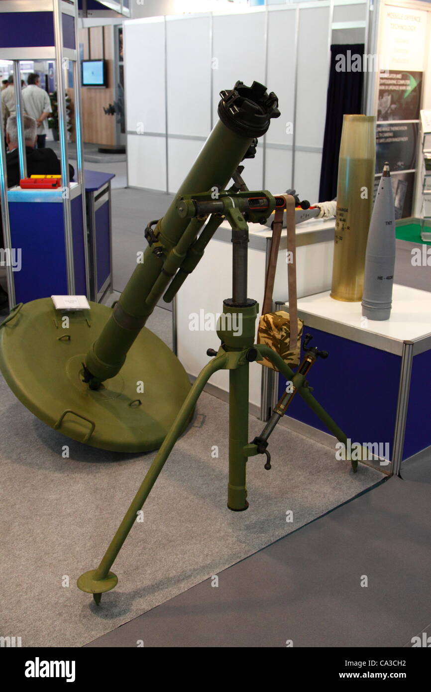 Heavy mortar (120 mm) produced in Bulgaria for the international market.  Plovdiv, Bulgaria, 31/05/2012 Stock Photo - Alamy