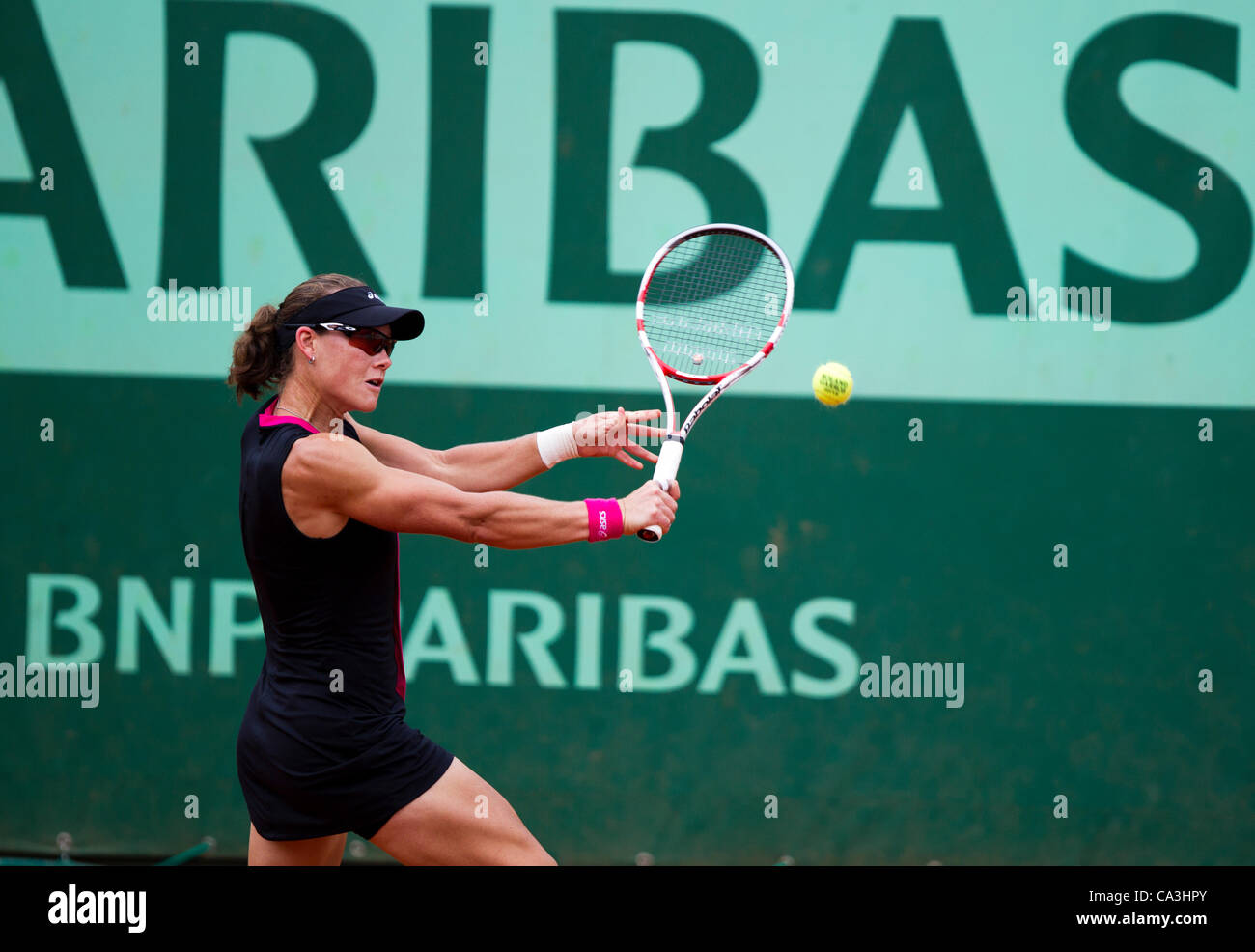 01.06.2012 Paris, France. Samantha Stosur in action against Nadia Petrova on day 6 of the French Open Tennis from Roland Garros. Stock Photo