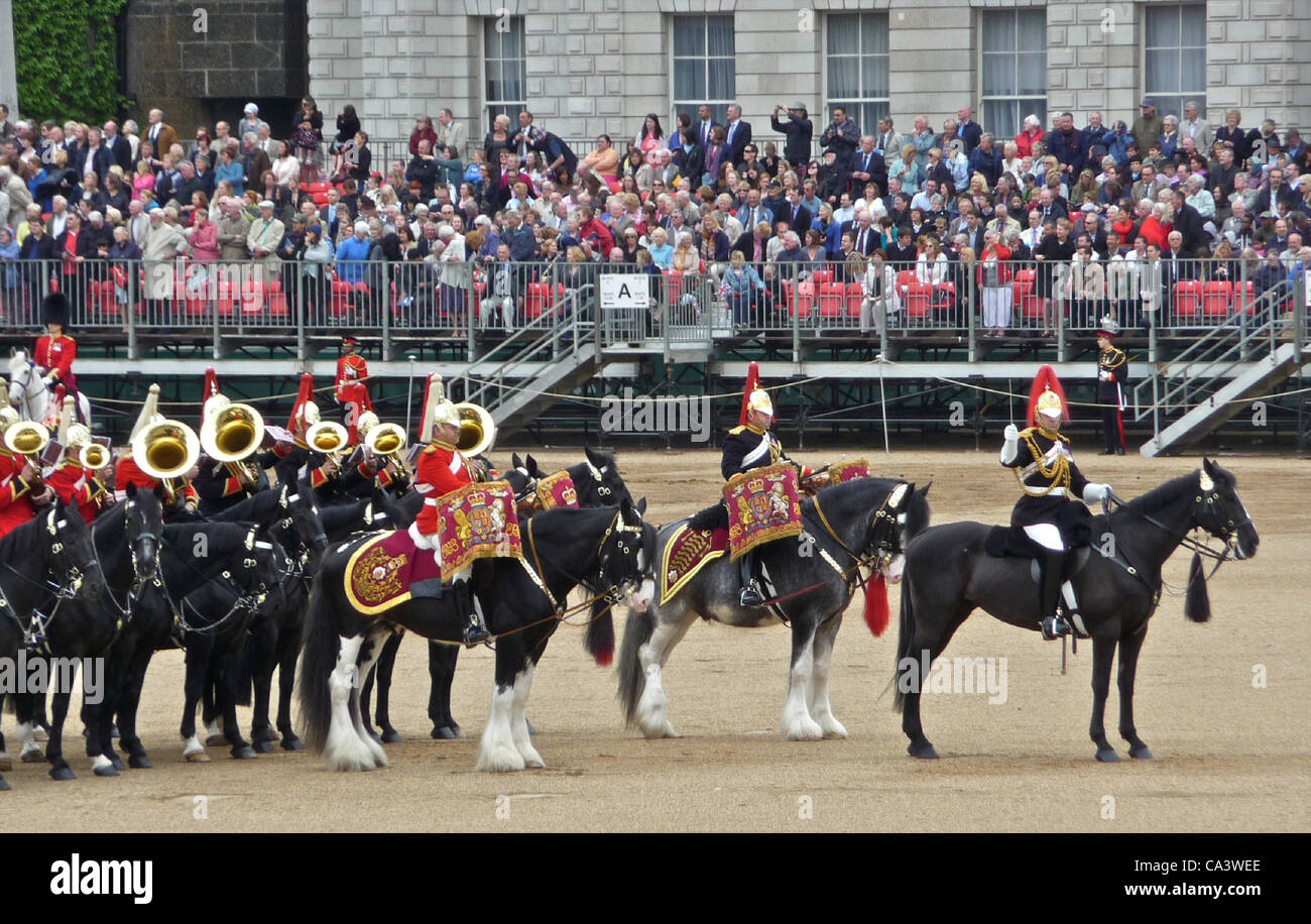 Drum horse hires stock photography and images Alamy