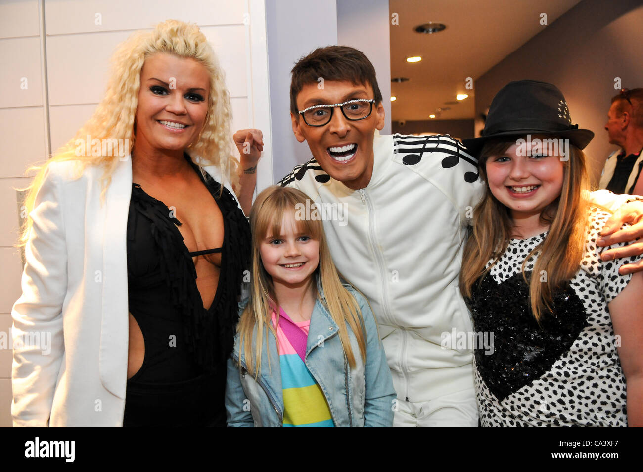 kerry-katona-and-her-children-withx-factor-johnnie-backstage-at