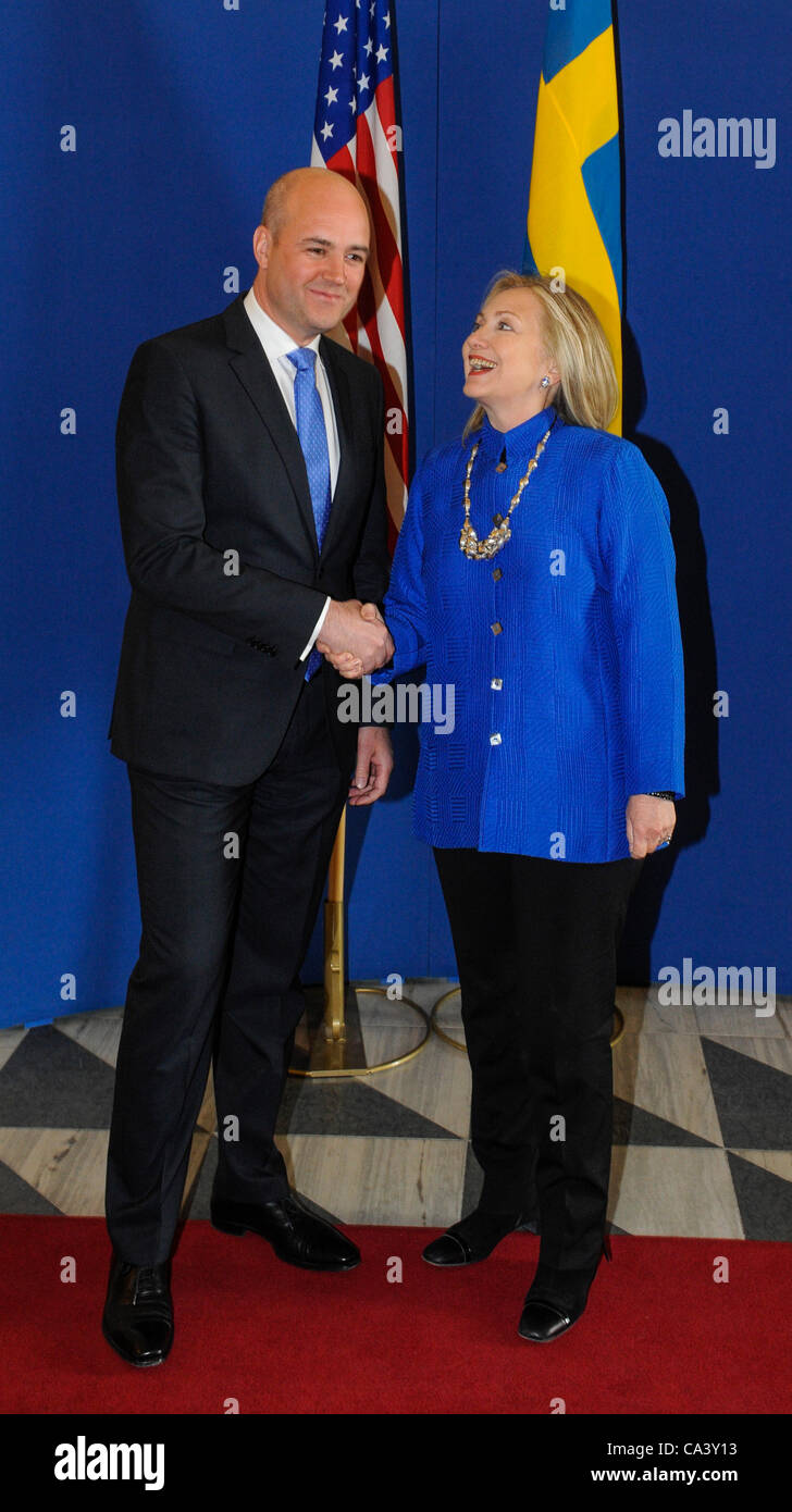 Prime minister Fredrik Reinfeldt meets US Secretary of State Hillery Clinton in Stockholm Sweden on June 3rd Stock Photo