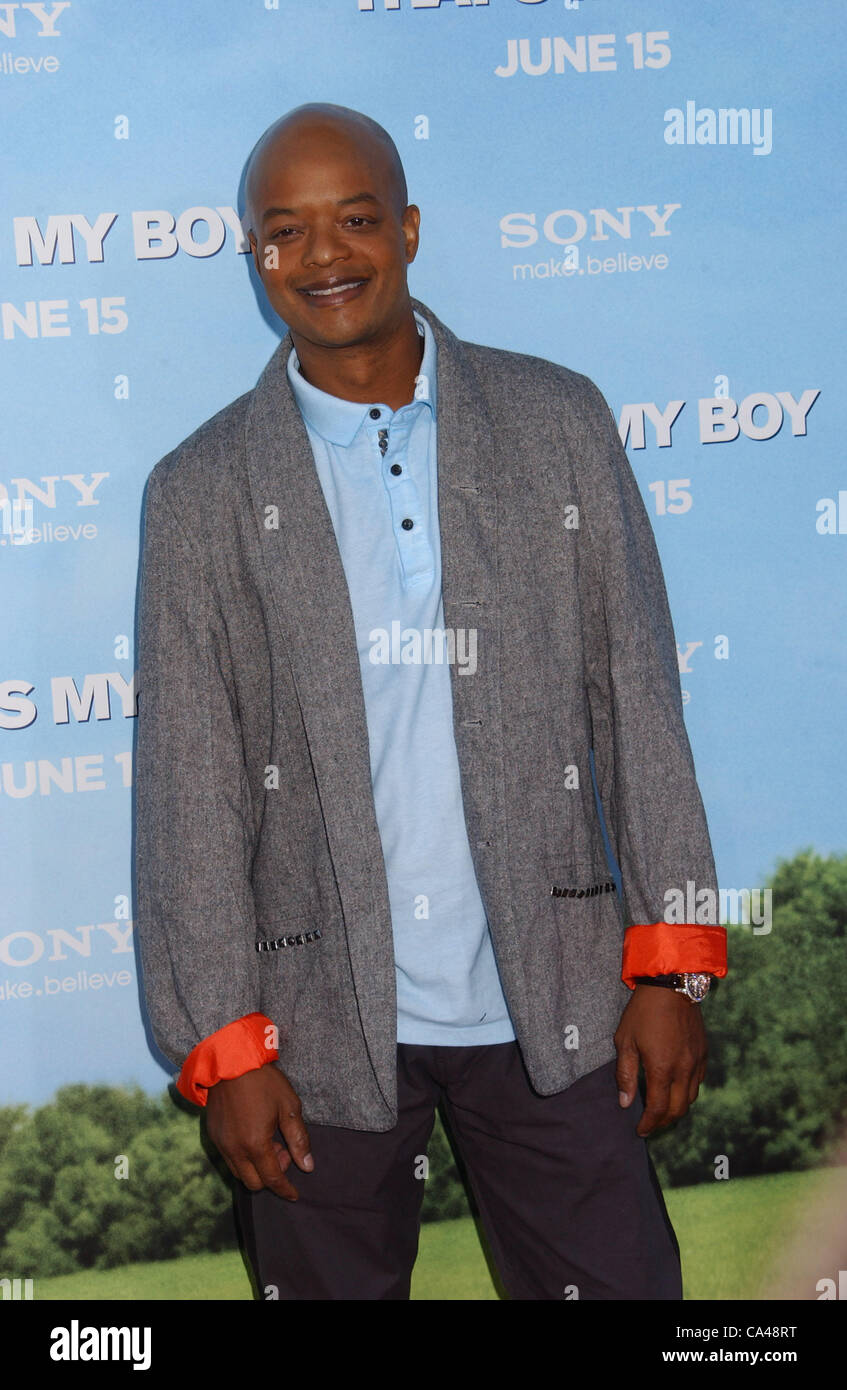 Todd bridges boy hi-res stock photography and images - Alamy