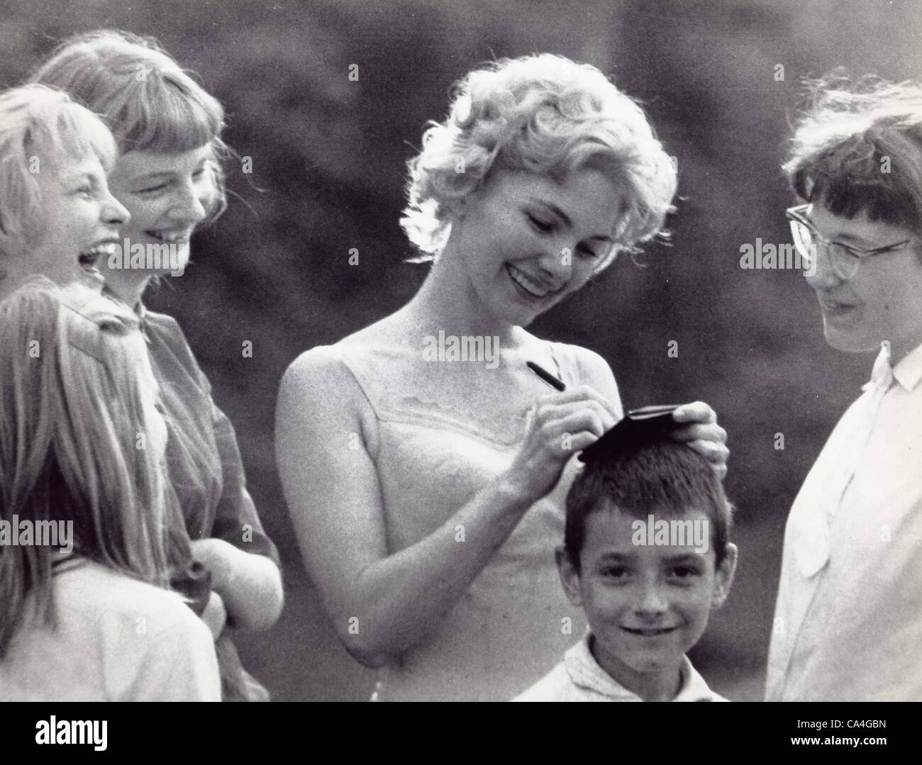Watch Barbara Loden video Watch Barbara Loden video