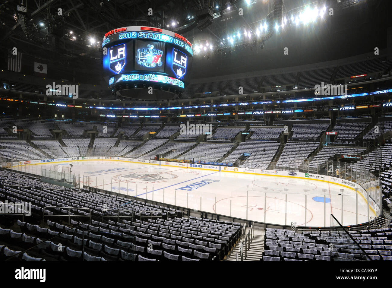 o4.06.2012. Staples Center, Los Angles, California.  A general view of the Staples Center and ice prior to game 3 of the Stanley Cup Final between the New Jersey Devils and the Los Angeles Kings at the Staples Center in Los Angeles, CA. Stock Photo