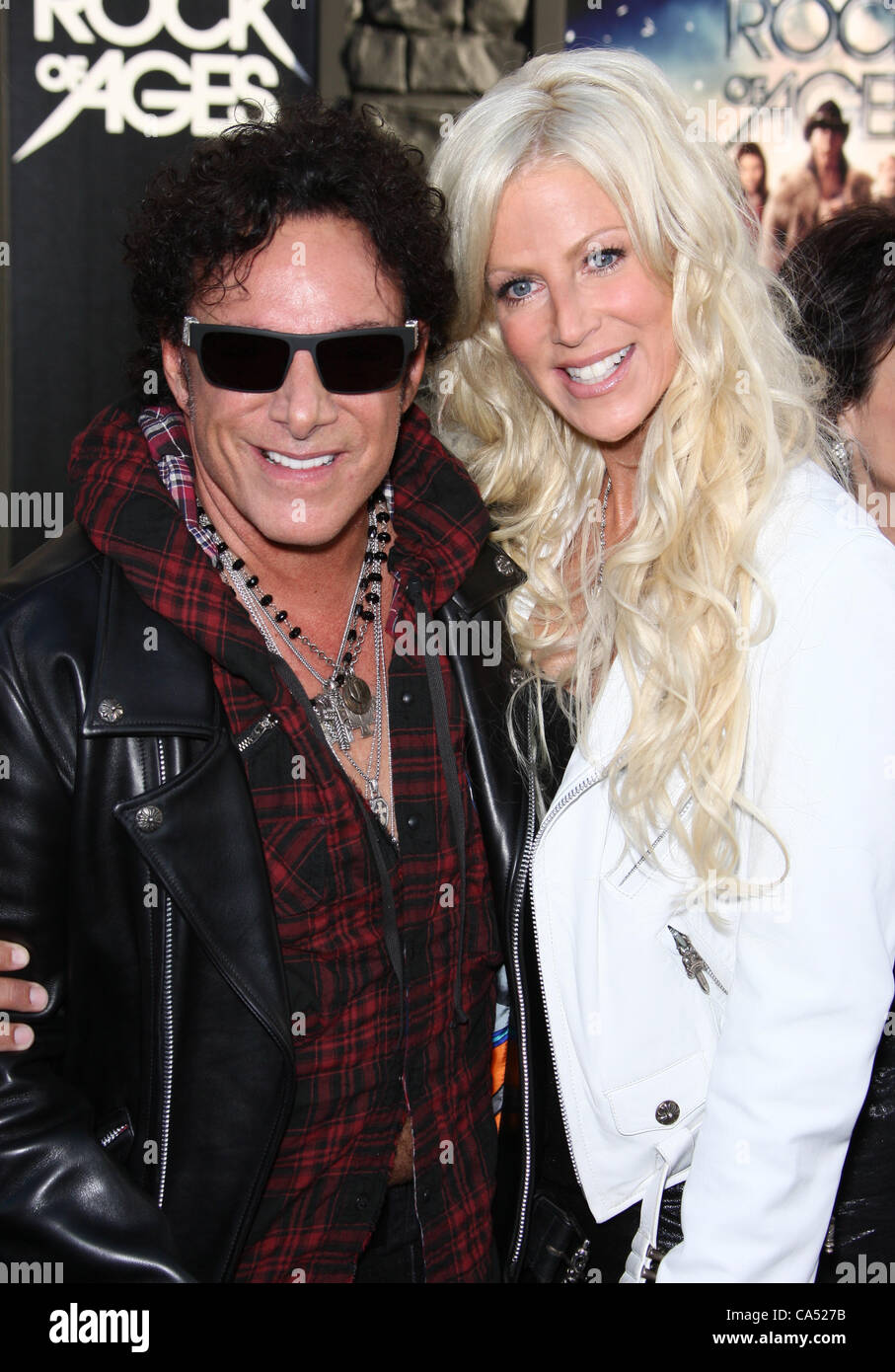 NEAL SCHON & MICHAELE SALAHI ROCK OF AGES. WORLD PREMIERE HOLLYWOOD LOS ANGELES CALIFORNIA USA 08 June 2012 Stock Photo