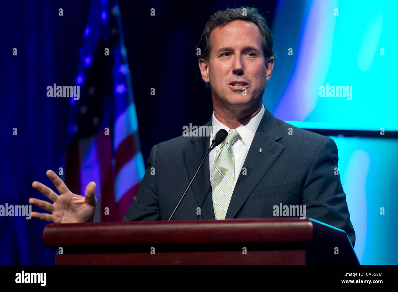 Former U.S. Senator and presidential candidate Rick Santorum recalls stories from his failed campaign for president Stock Photo