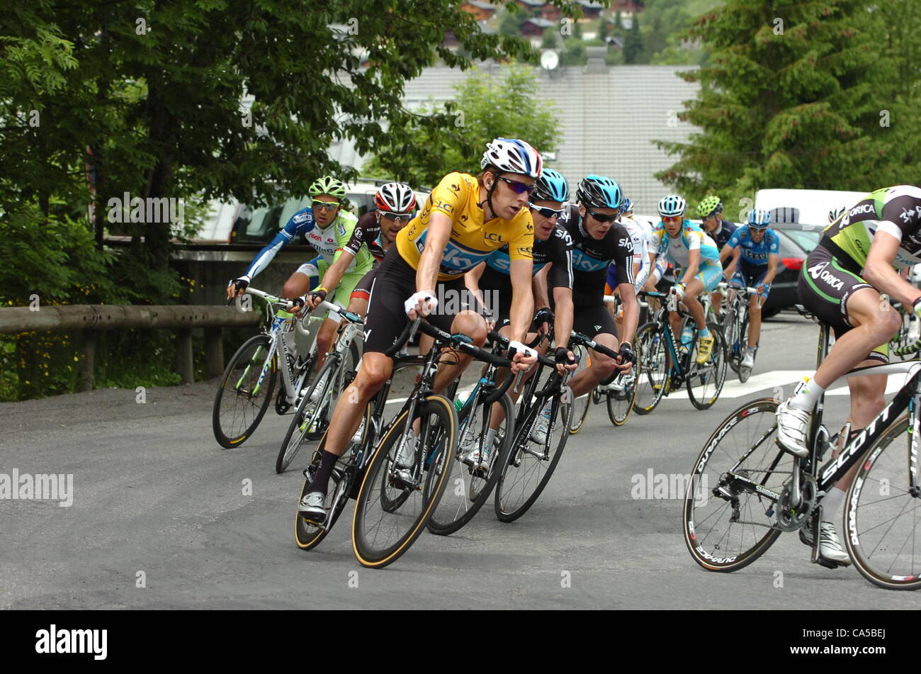 10.06.2012. Morzine, France.  Criterium du Dauphine Libere, stage 07 Morzine - Chatel, Team Sky 2012, Wiggins Bradley, Chatel Stock Photo