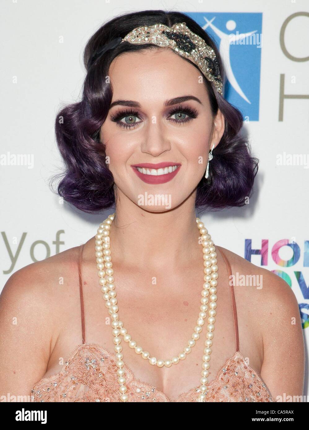 Katy Perry at arrivals for City of Hope The Spirit of Life Award Gala ...