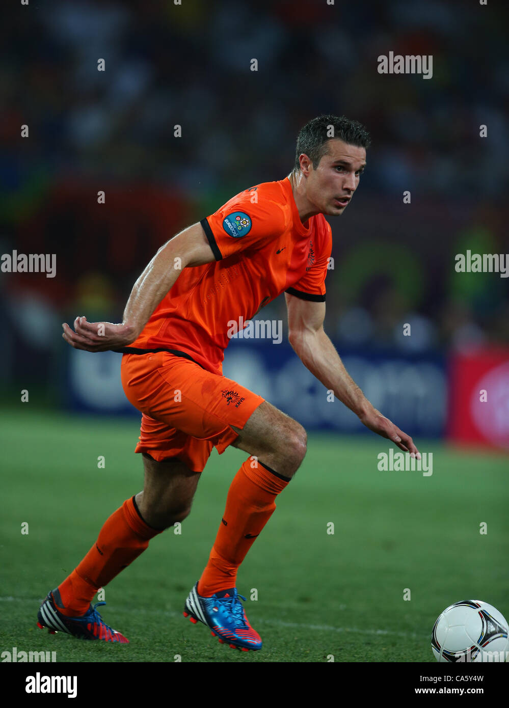 ROBIN VAN PERSIE HOLLAND & ARSENAL FC METALIST STADIUM KHARKIV UKRAINE