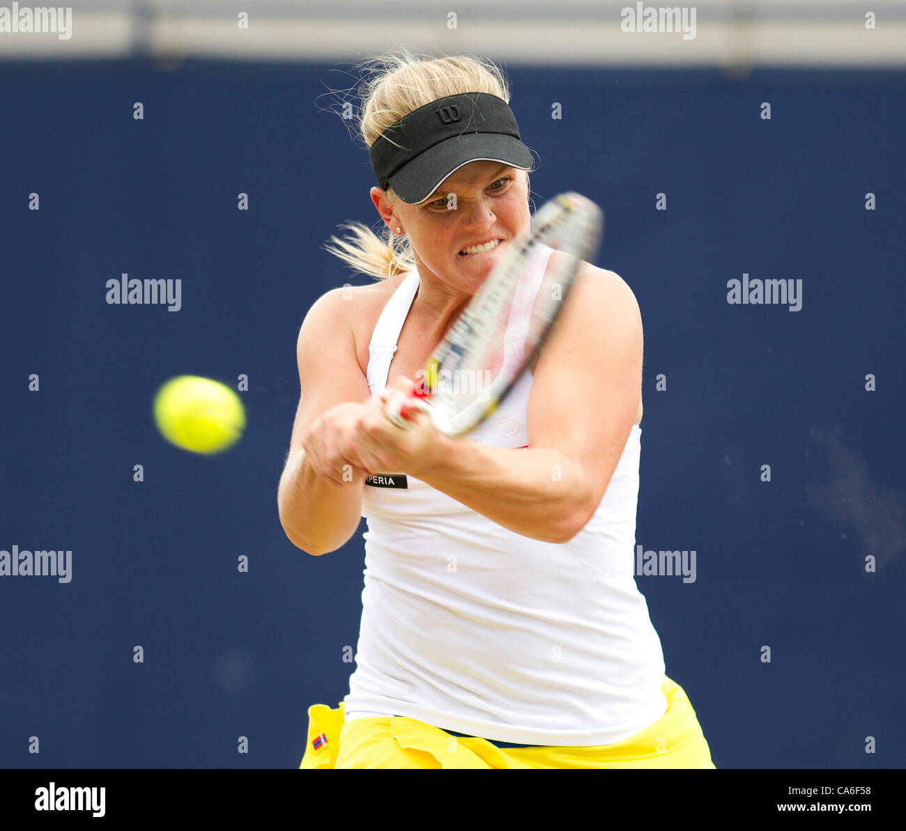 16.06.2012 Birmingham, England.  Melanie OUDIN (USA) in action during her quarterfinals match with Irina FALCONI (USA) at the AEGON Classic at the Edgbaston Priory Club. Stock Photo
