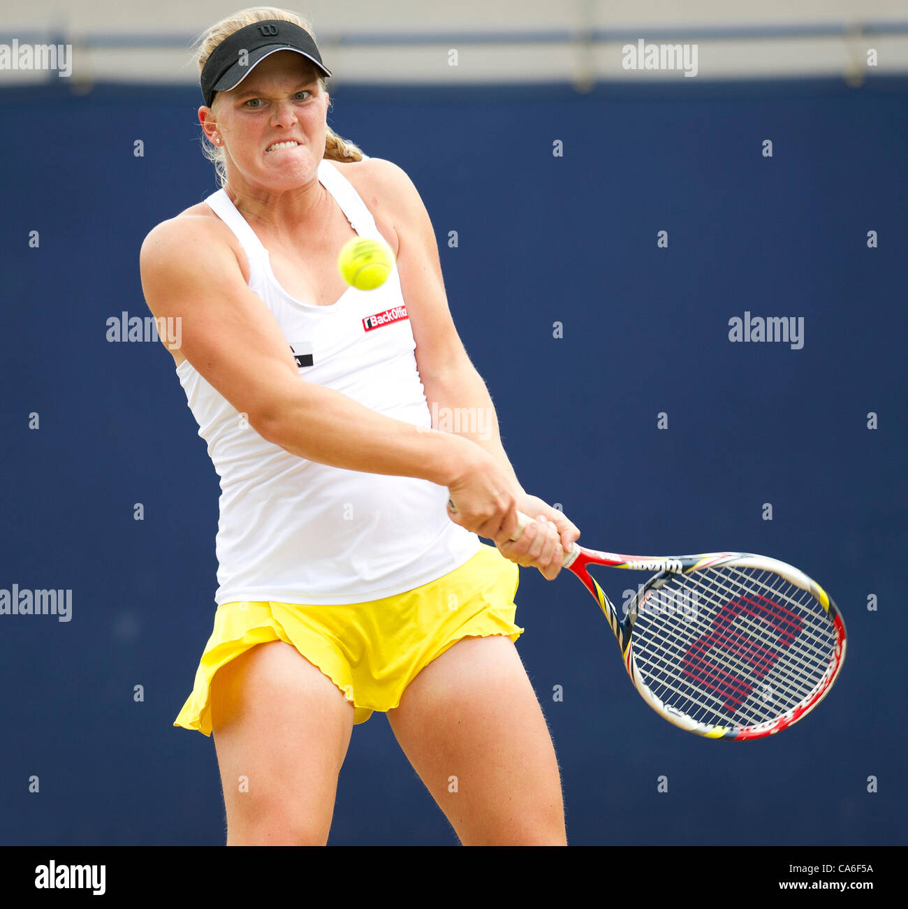 16.06.2012 Birmingham, England.  Melanie OUDIN (USA) in action during her quarterfinals match with Irina FALCONI (USA) at the AEGON Classic at the Edgbaston Priory Club. Stock Photo