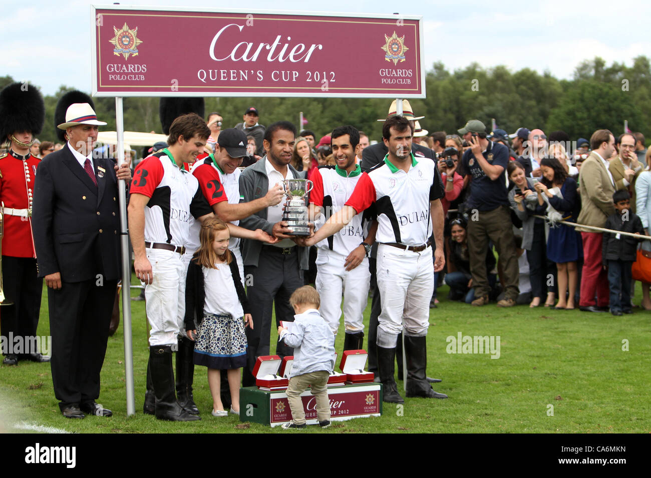 17.06.2012. Guards Polo Club, Windsor, Berkshire, England.  Dubai Team with the Tropy at Guards Polo Club - The Cartier Queen's Cup Final 2012 Stock Photo