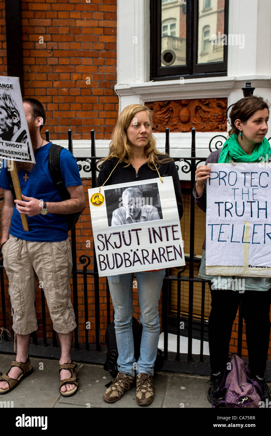 London, UK. 20 June, 2012. Wikileaks Founder Julian Assange at Ecuadorian Embassy in London Stock Photo