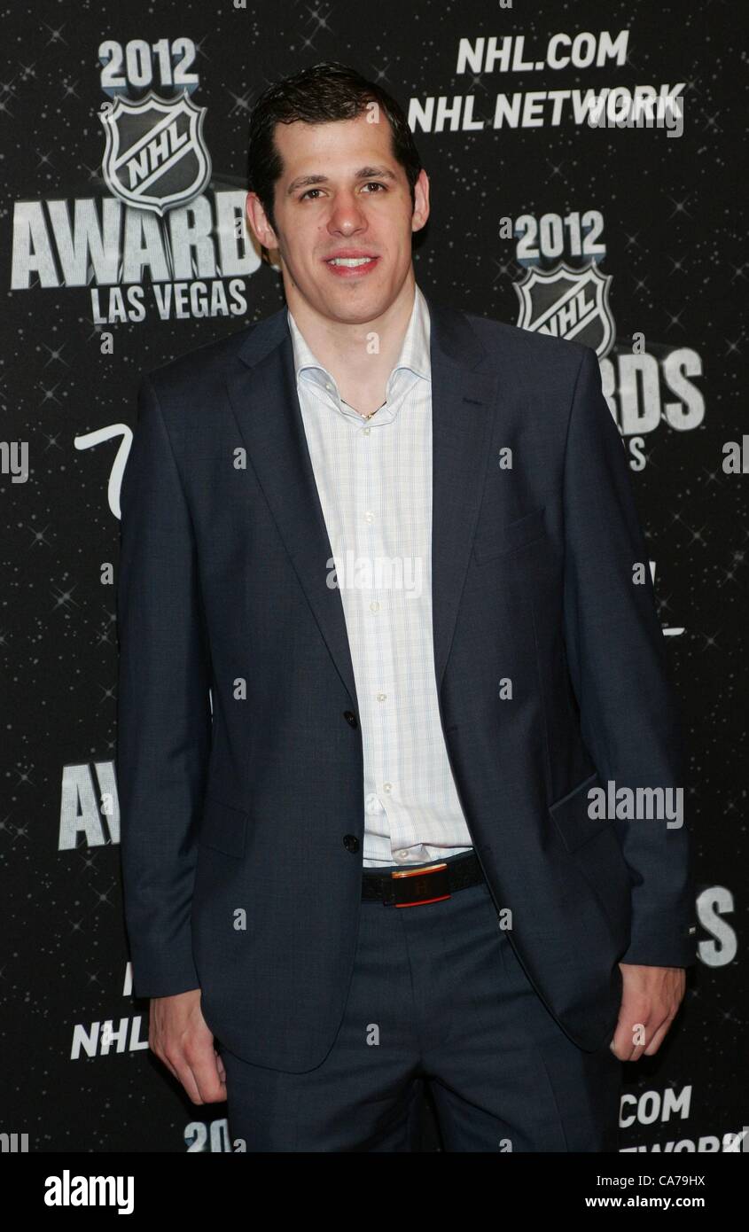 Evgeni malkin hi-res stock photography and images - Alamy