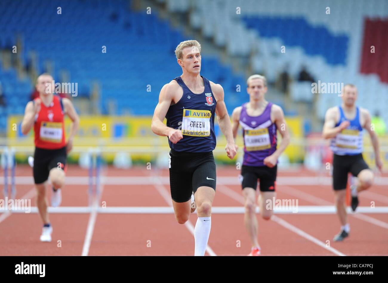 100m hurdles hi-res stock photography and images - Alamy