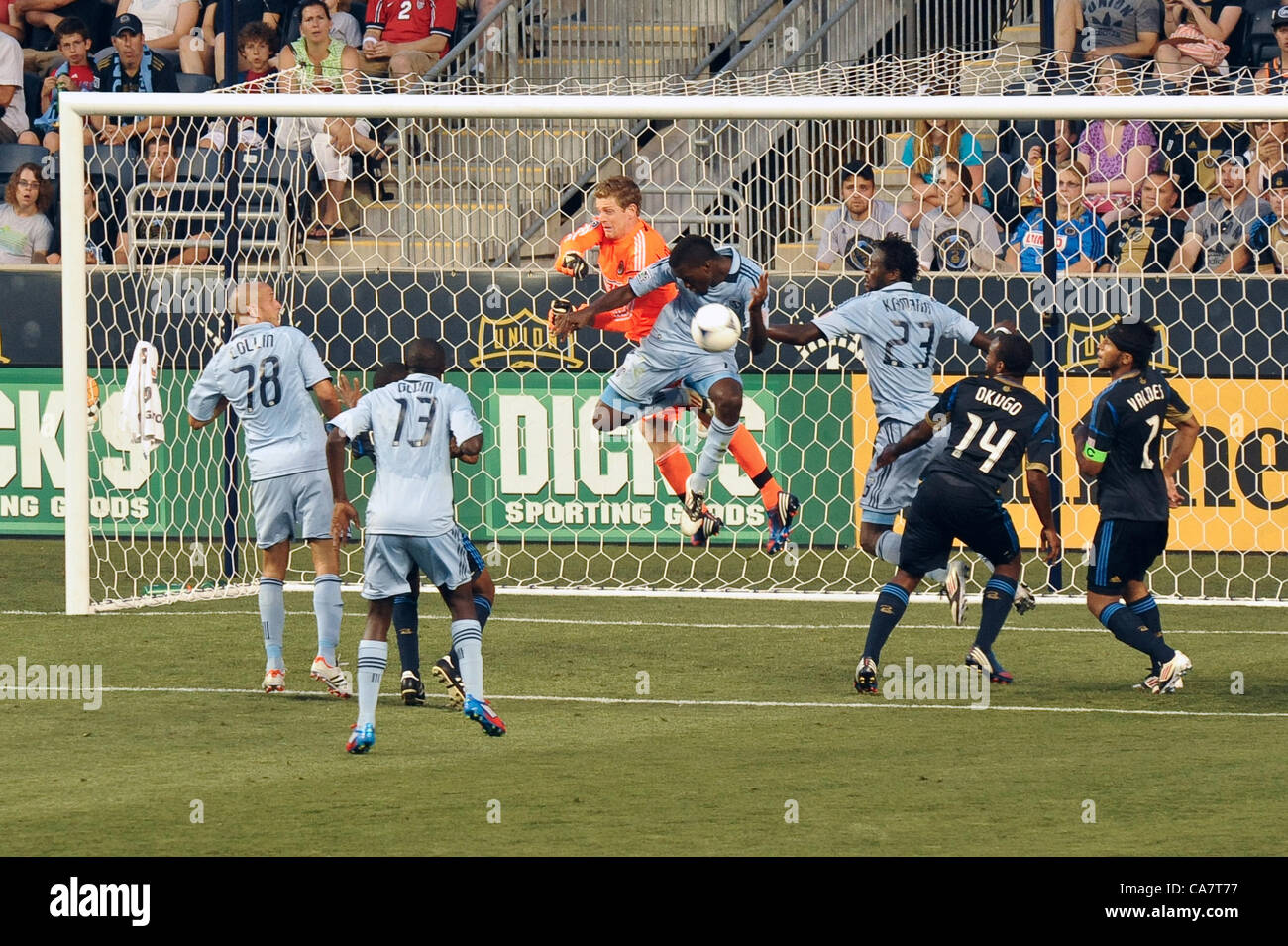 Football goalie hires stock photography and images Alamy