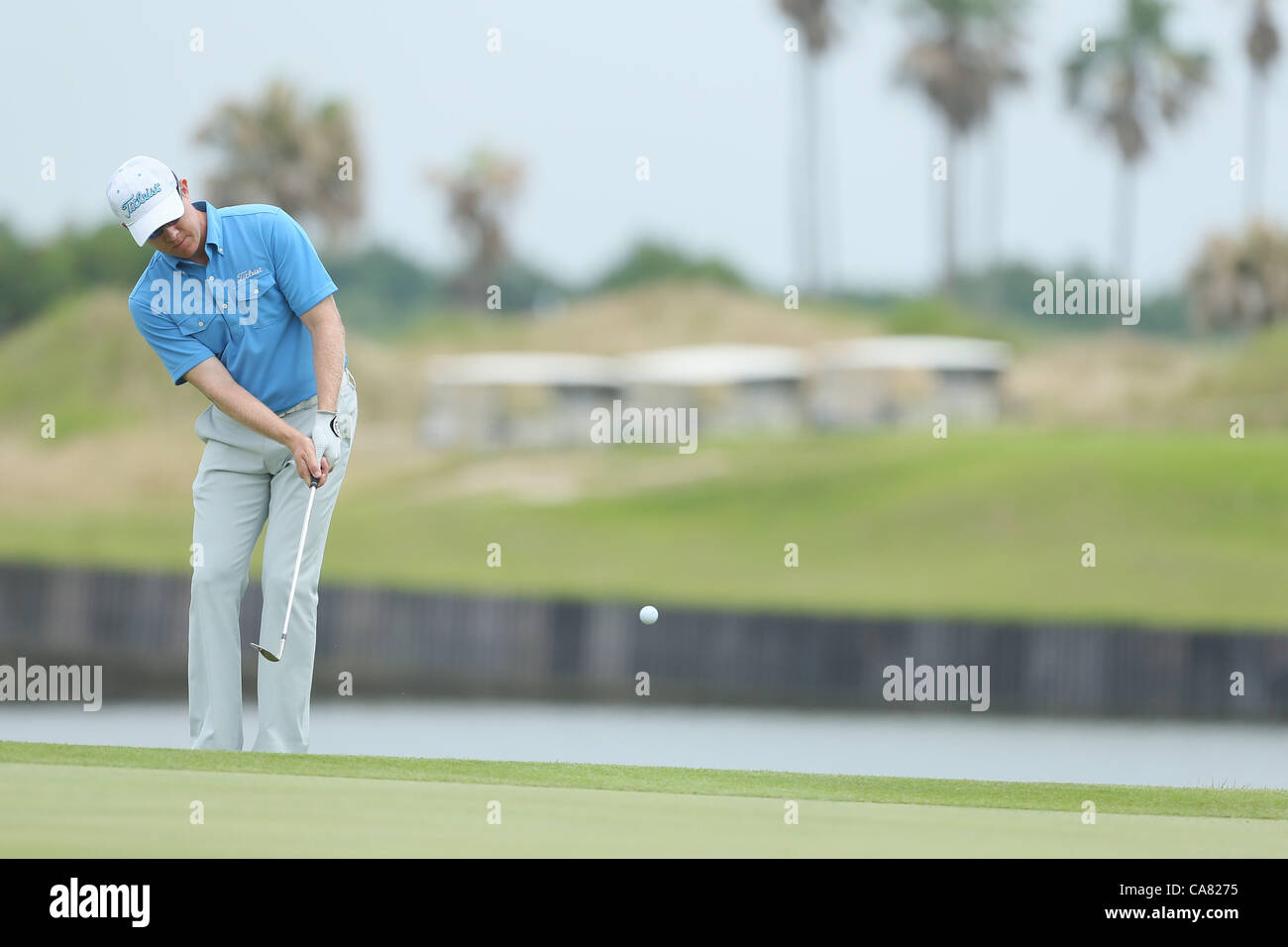 mizuno australia golf