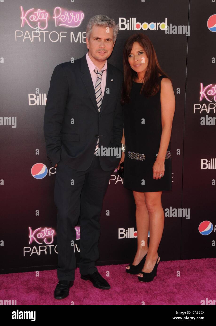 Dan Cutforth, Jane Lipsitz at arrivals for KATY PERRY: PART OF ME ...