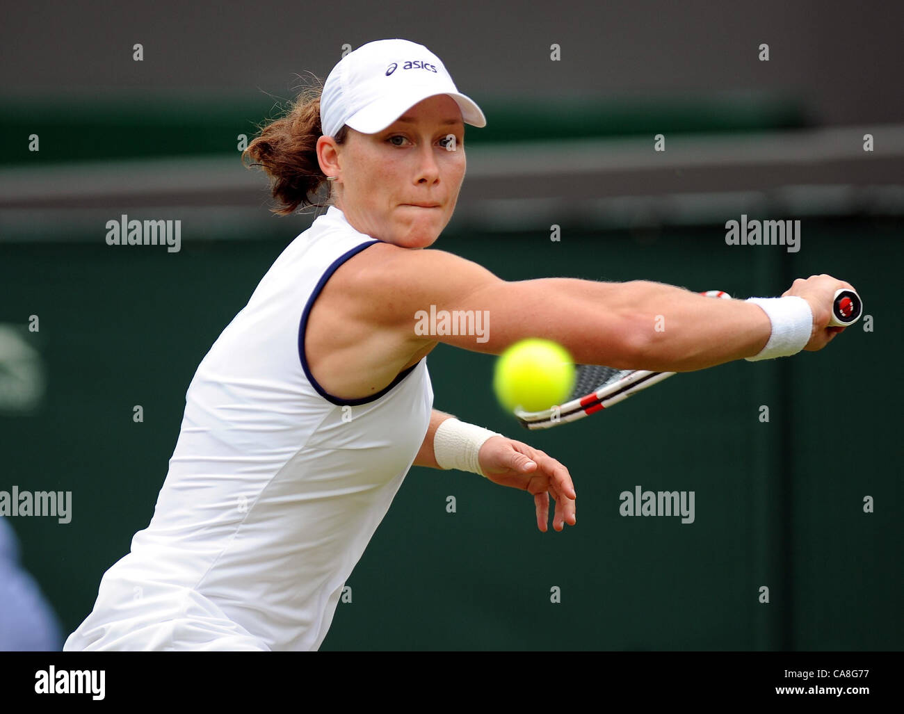 SAMANTHA STOSUR AUSTRALIA THE ALL ENGLAND TENNIS CLUB WIMBLEDON LONDON ENGLAND 27 June 2012 Stock Photo
