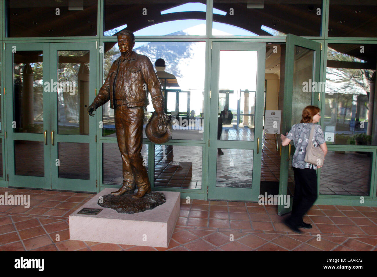 President reagan full size hi-res stock photography and images - Alamy