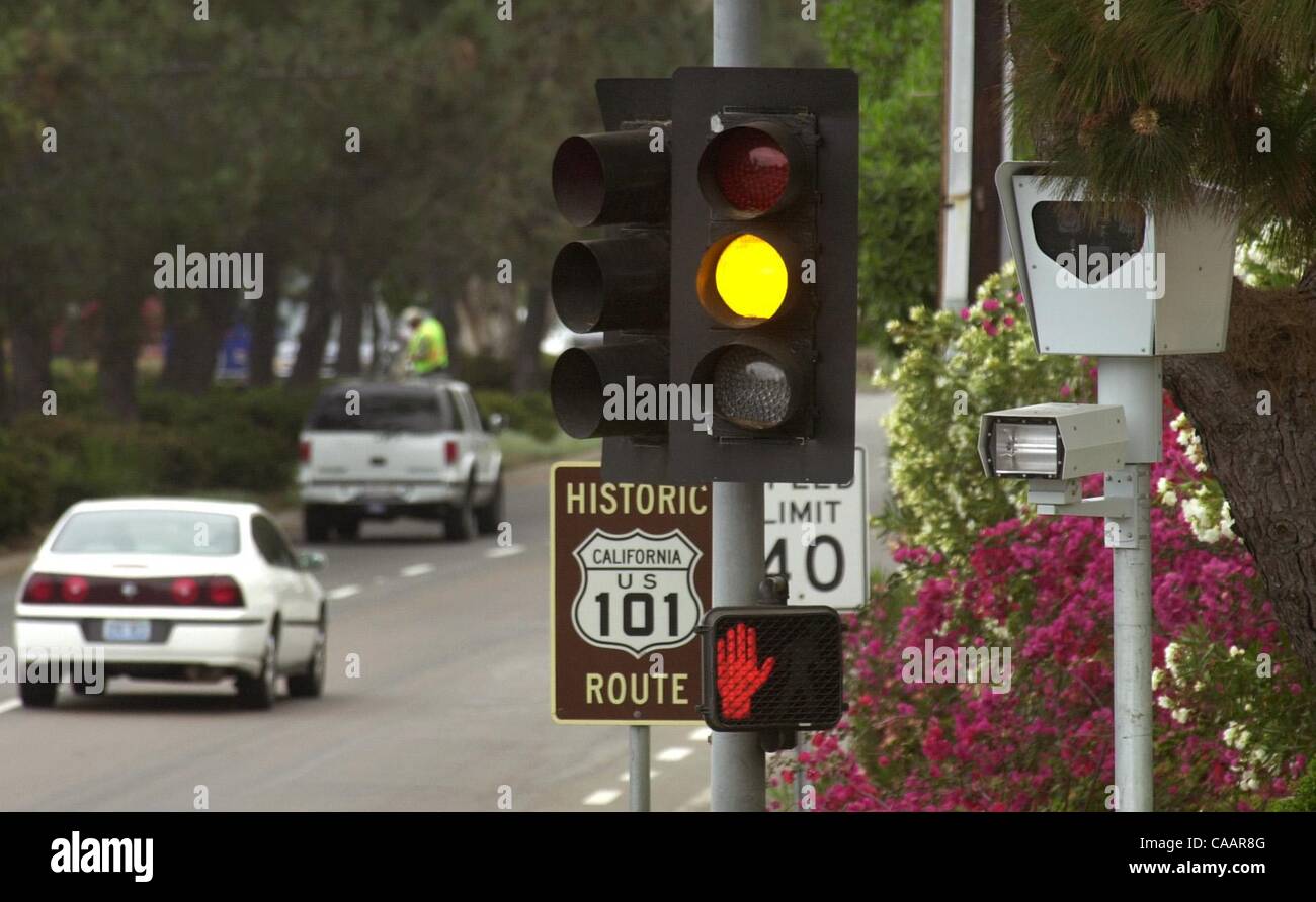 (published 07/14/2004, NC-1, NI-1; UTS1819398) A new traffic light camera keeps its eyes on northbound traffic on Camino Del Mar at Del Mar Heights Rd. in Del Mar. There's also a camera at this intersection monitoring southbound traffic too.  U/T photo CHARLIE NEUMAN Stock Photo