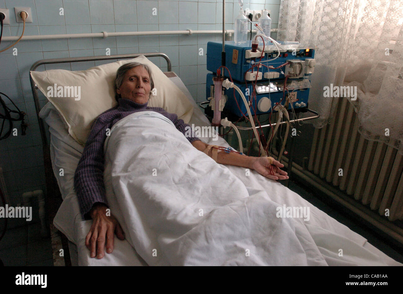 Mar 22, 2004; Kosovo, SERBIA; An elderly Serbian women at the hospital in Kosovska Mitrovica. She was injured during the latest ethnic cleansing by Albanians. The worst ethnic violence since the 1998-1999 Kosovo war erupted here and spread to other parts of the troubled province in southern Serbia.  Stock Photo