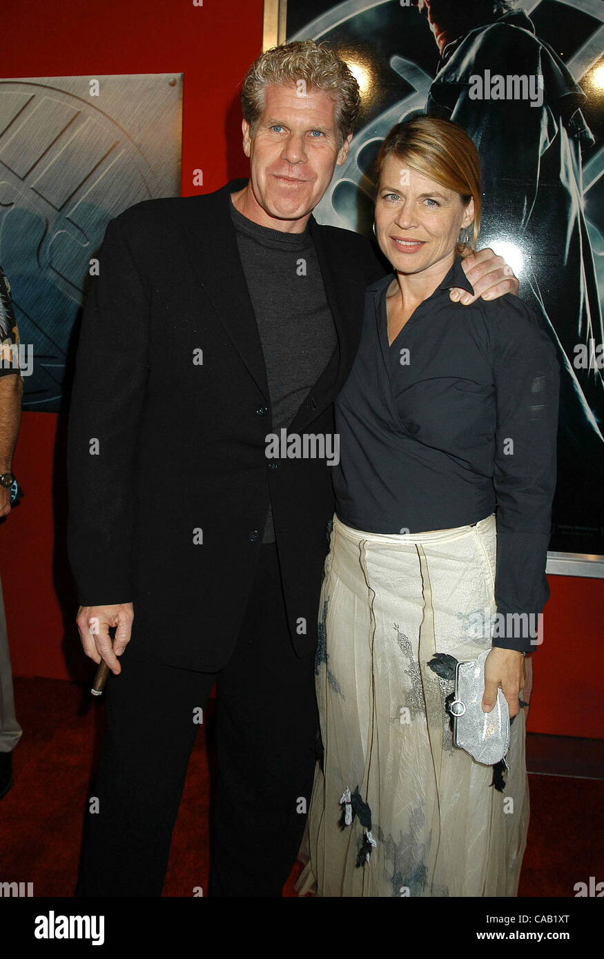 Mar 30, 2004 - Hollywood, California, USA - Ron Perlman and Linda Hamilton  at the'Hellboy' LA Premiere Stock Photo - Alamy