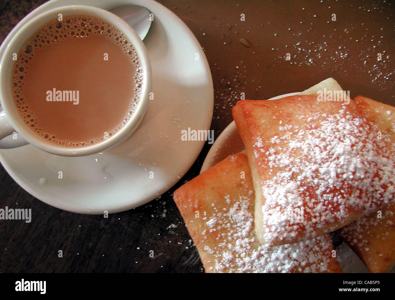 Coffee stand hi-res stock photography and images - Alamy