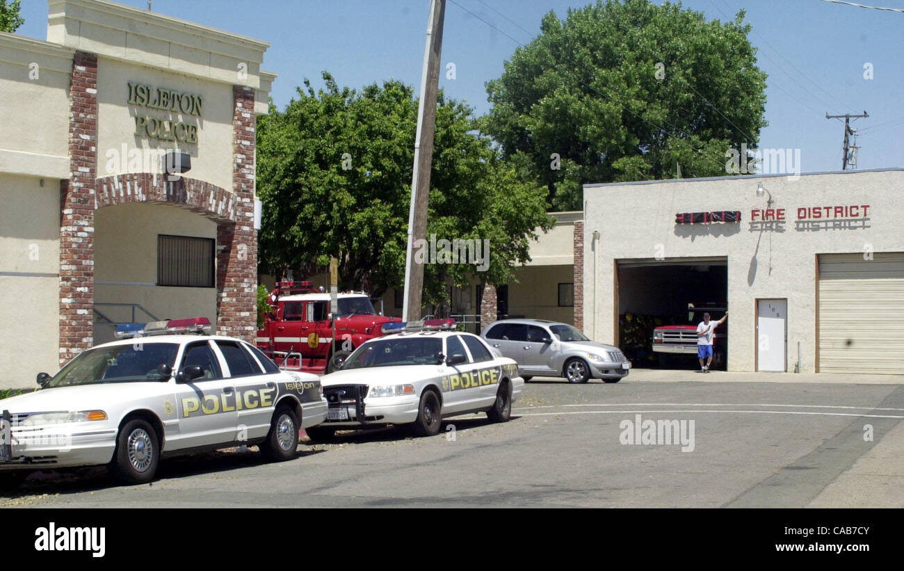 Residents of Isleton California are working on the current recall of