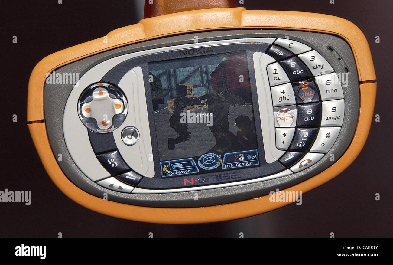 Nokia n gage hi-res stock photography and images - Alamy