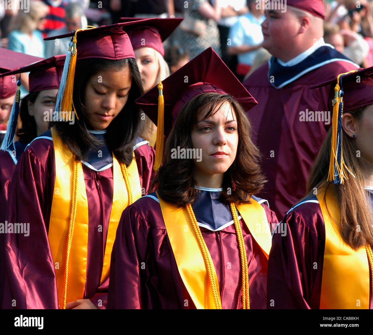 May 22 04 Woodstock Ga Usa Woodstock High School Graduates Line Up To Recieve Their Diplomas Stock Photo Alamy