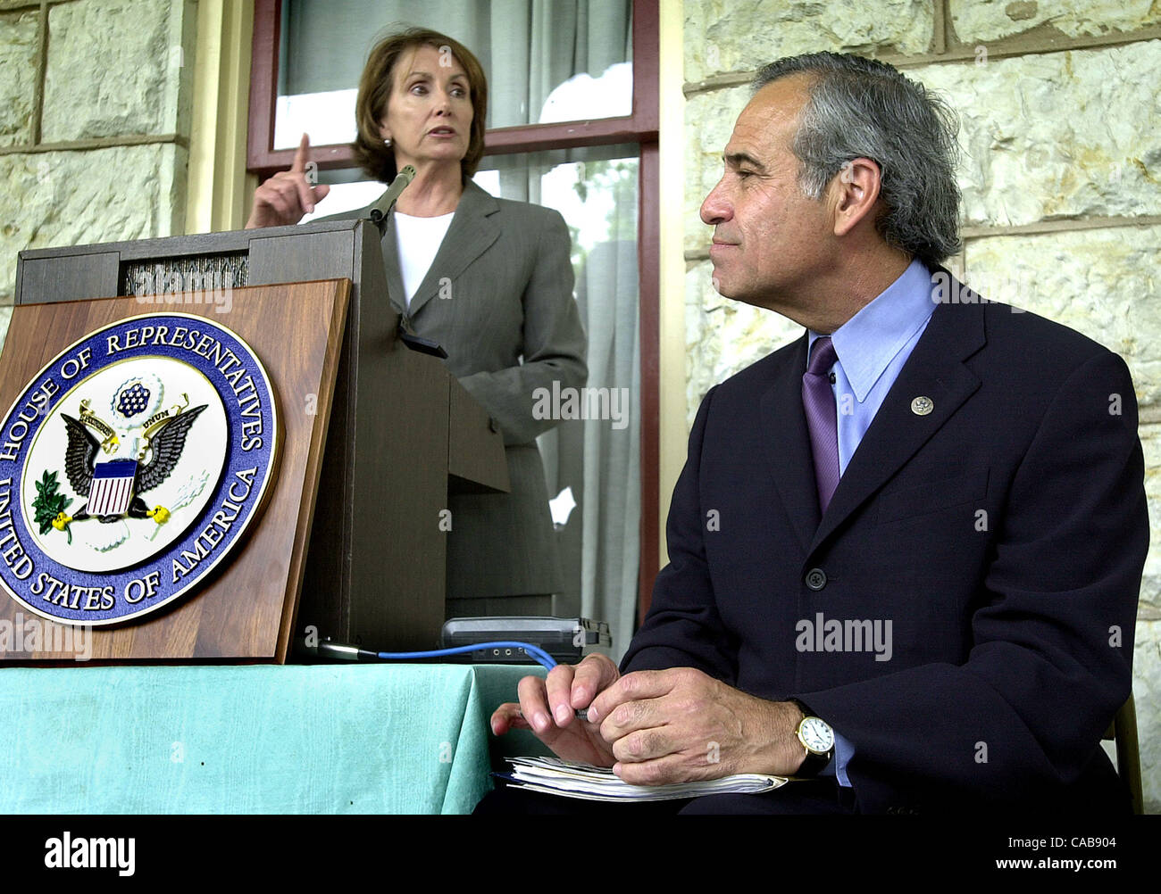 Charlie gonzalez hi-res stock photography and images - Alamy