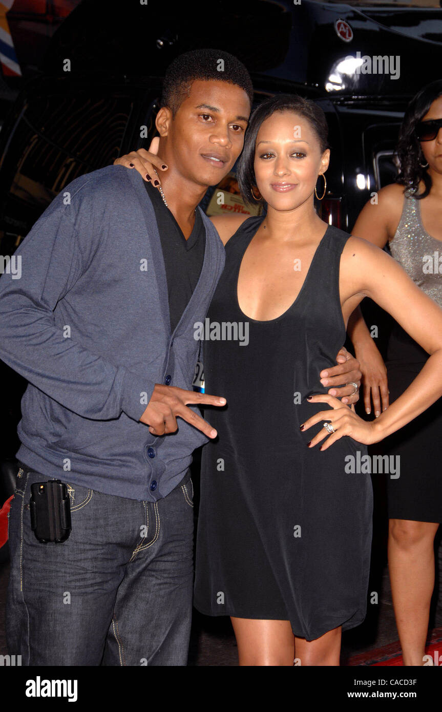 Cory hardrict tia mowry hi-res stock photography and images - Alamy