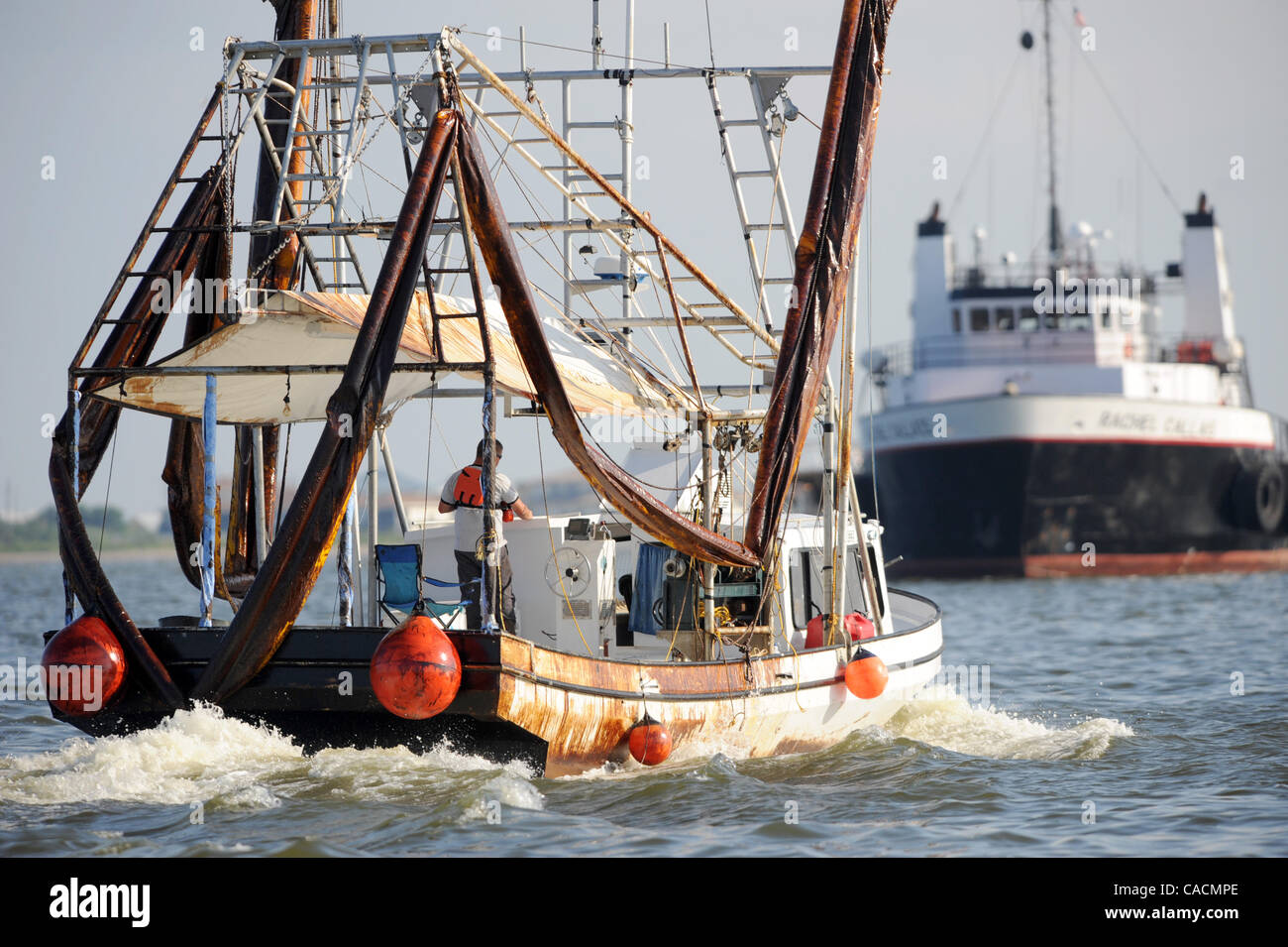 Shrimp boat louisiana hi-res stock photography and images - Alamy