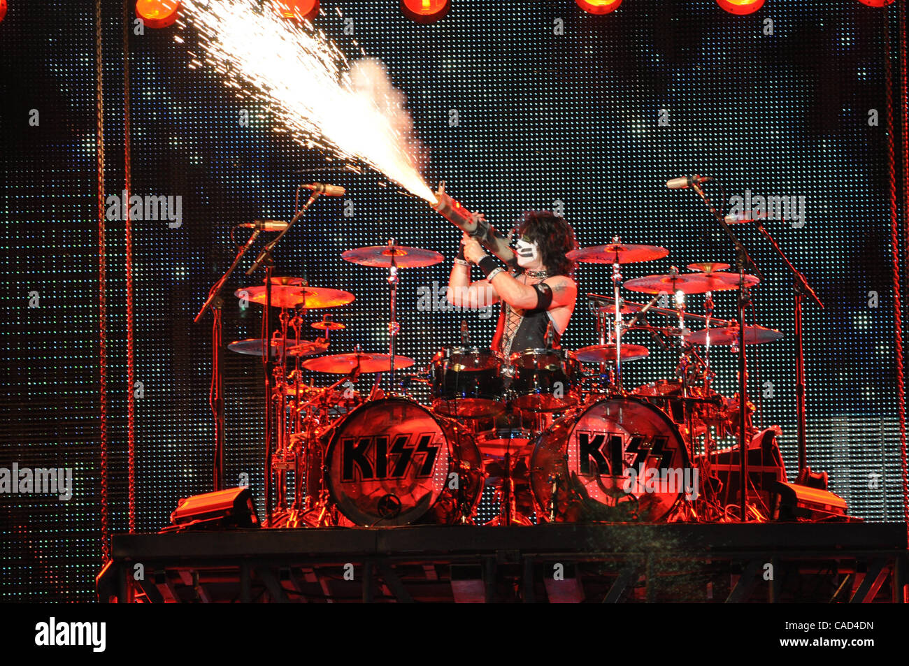 Aug 27, 2010 Bristow, VA Drummer ERIC SINGER of the rock band KISS
