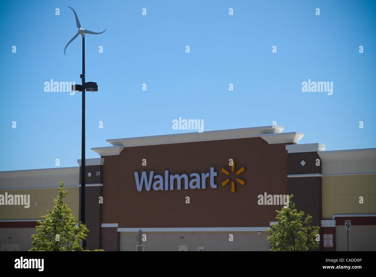 Jun 19, 2010 - Worcester, Massachusetts, U.S. - Walmart has installed wind  turbines in the parking lot area of their new store. (Credit Image: Â©  Nicolaus Czarnecki/NIcolaus Czarnecki/Zuma Press Stock Photo - Alamy