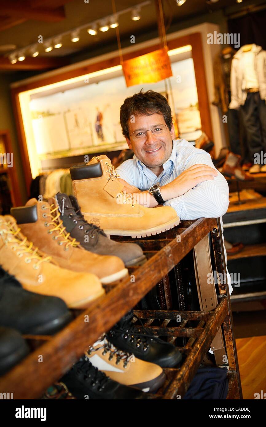 Aug 05, 2010 - Canton, Massachusetts, U.S. - JEFFREY SWARTZ CEO of  Timberland, at the Stratham, New Hampshire company headquarters.. (Credit  Image: © Nicolaus Czarnecki/NIcolaus Czarnecki/ZUMApress.com Stock Photo -  Alamy