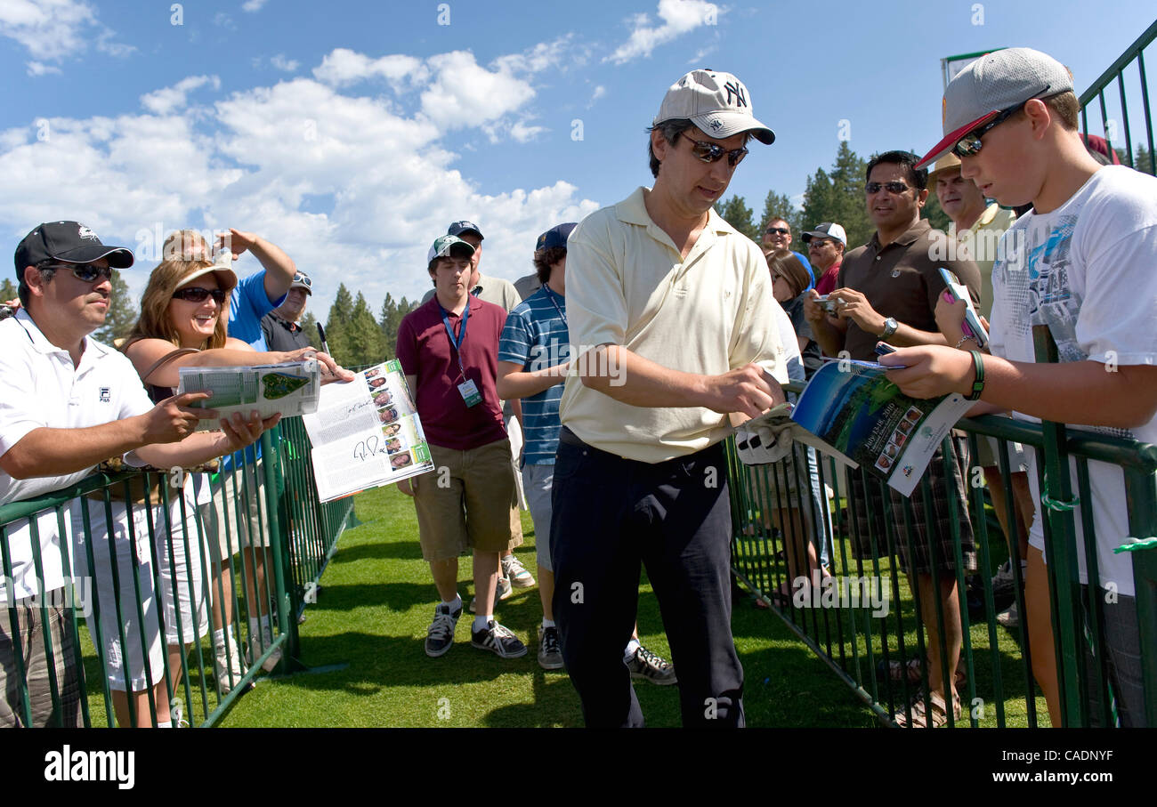 July 16, 2010 - Stateline, Nevada, USA - RAY ROMANO signs autographs before playing in the 21st annual American Century Championships at the Edgewood Tahoe Golf Course.  Offering a total purse of 600,000 dollars, the made-for-tv ACC, owned and broadcast by NBC Sports, is the world's premier celebrit Stock Photo