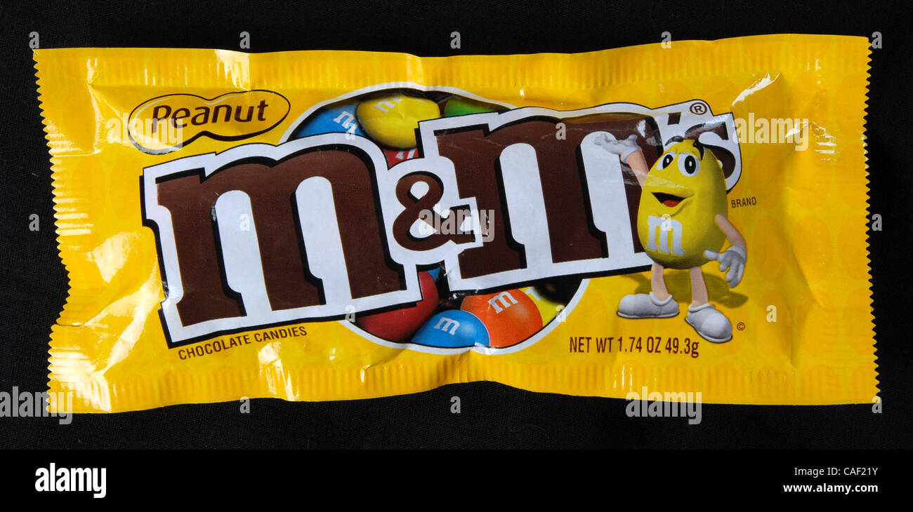 Page 2 Peanut M Ms High Resolution Stock Photography And Images Alamy