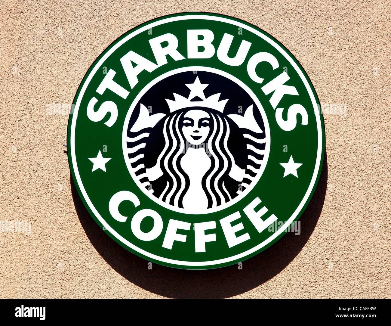 Starbucks coffee cup books hires stock photography and images Alamy