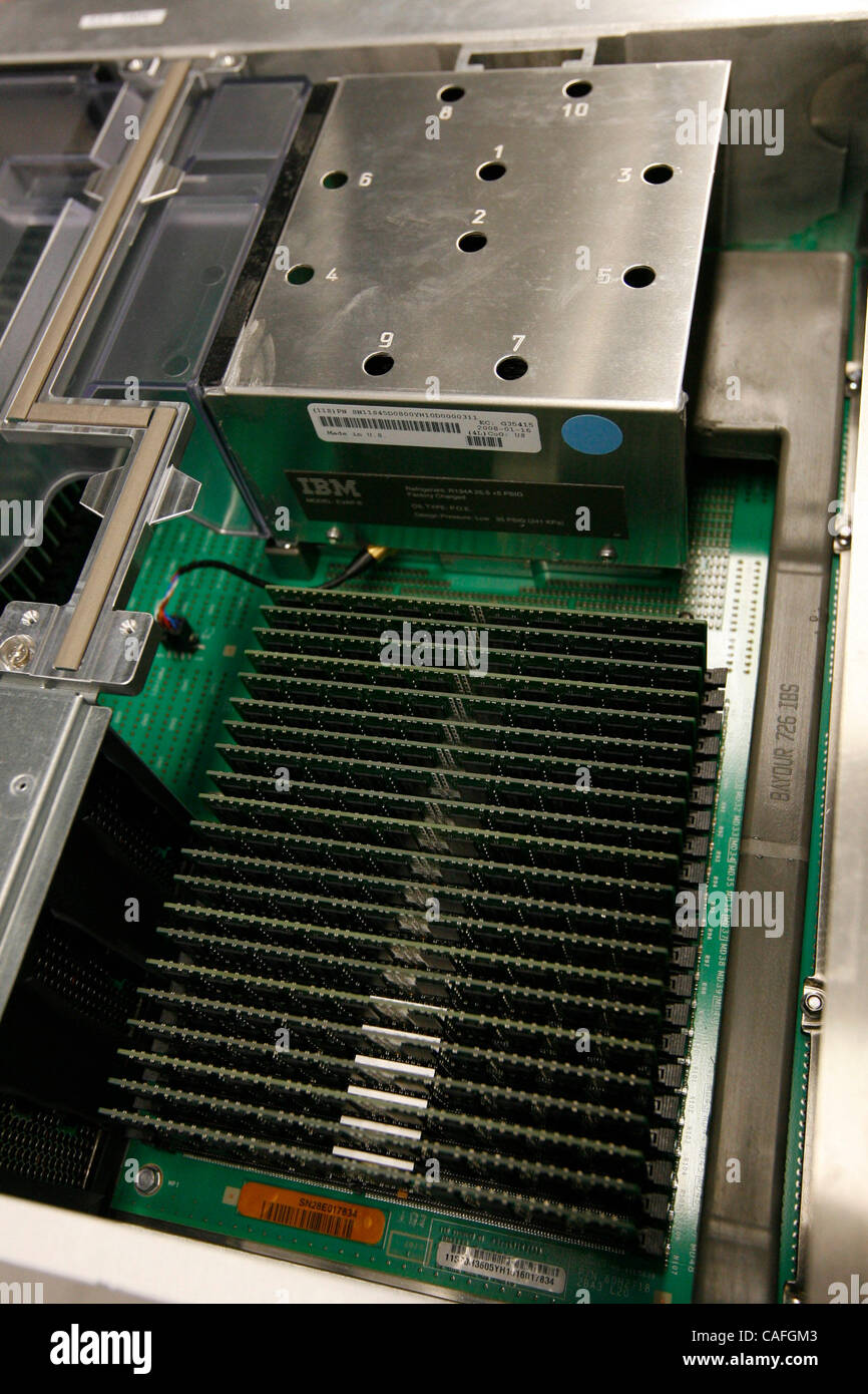 Ibm Mainframe High Resolution Stock Photography and Images Alamy