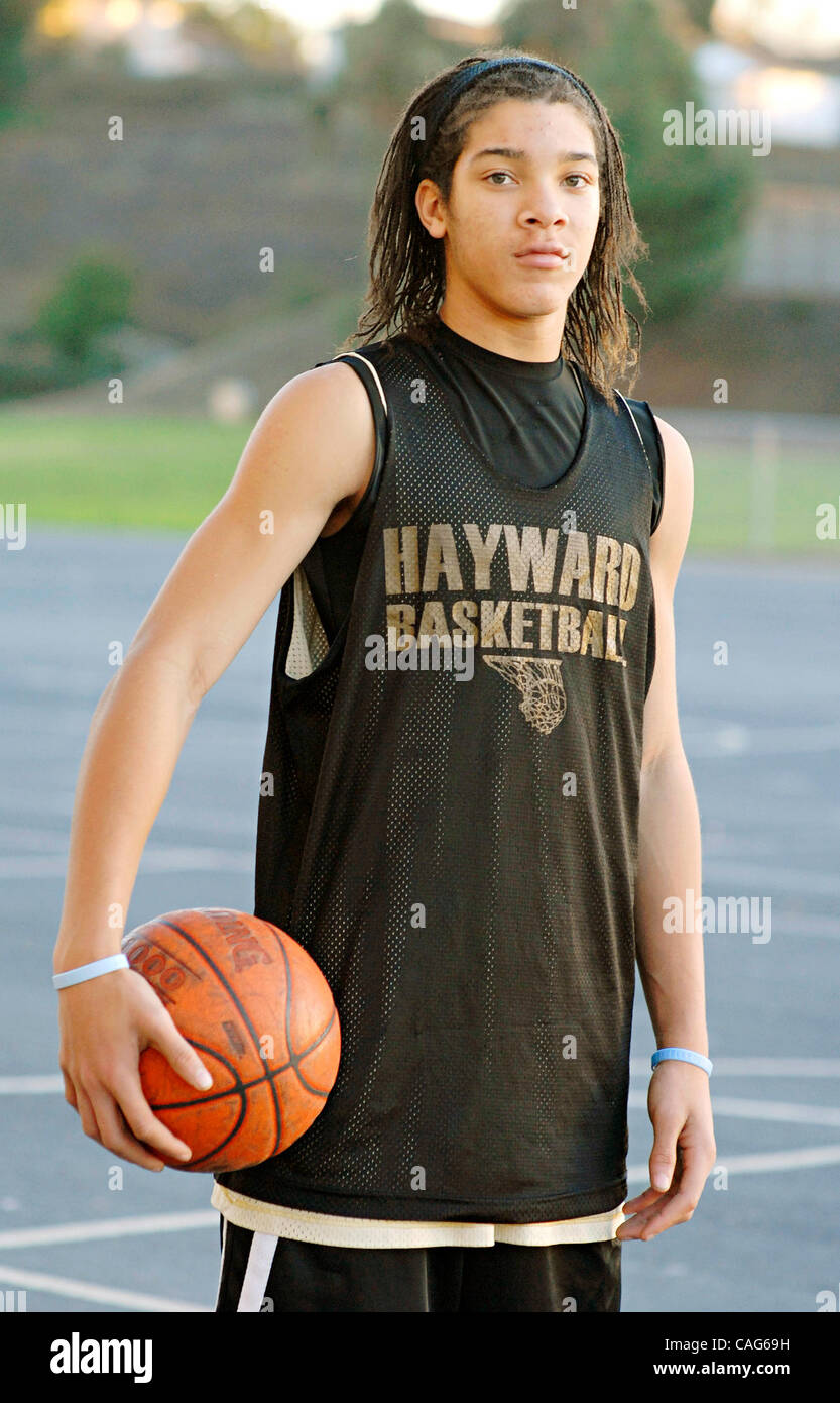 Davion mitchell hi-res stock photography and images - Alamy