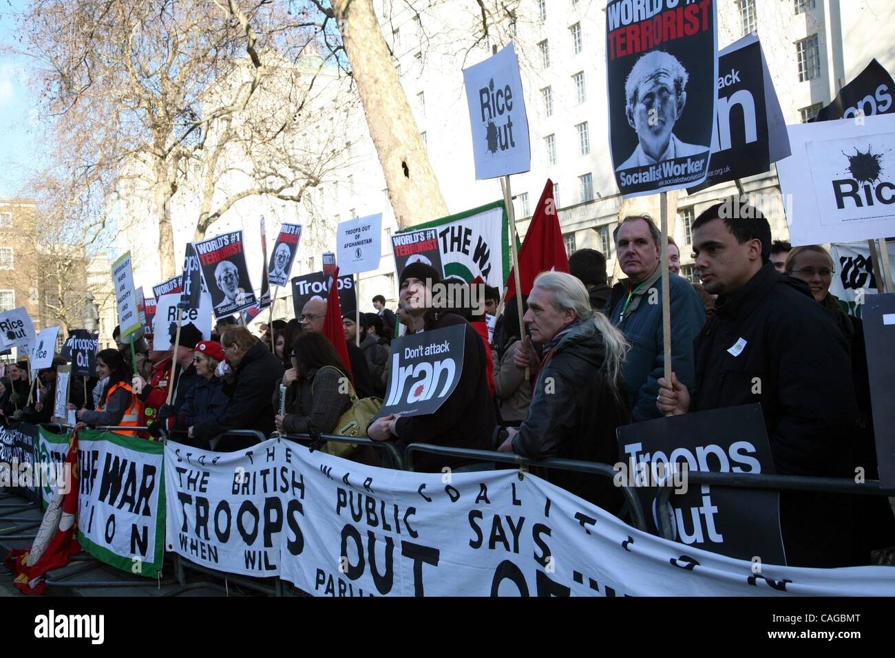 Feb 06, 2008 - London, ENGLAND - Demonstrators gathered at Downing ...