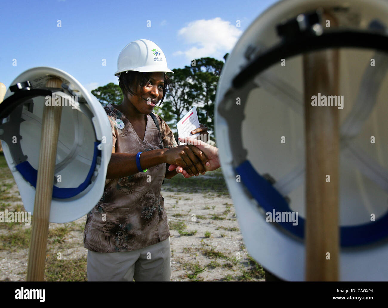 012508 met juphabitat Staff photo by Richard Graulich 0048089A