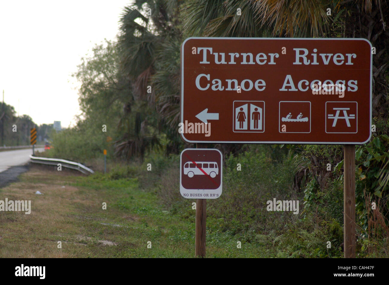 1/30/08 The sign for the Turner River canoe launch along U.S. 41 east