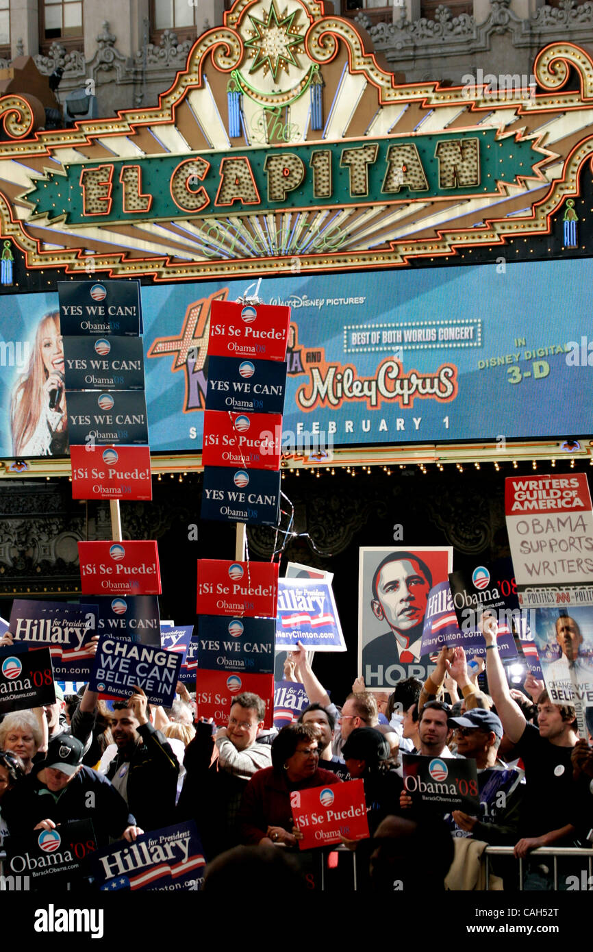 Jan 31, 2008 - Los Angeles, CA, USA -  The scene outside the Kodak Theater where Obama and Clinton supporters gather to rally prior to the Obama Clinton Democratic debate taking place later this evening. (Credit Image: © Jonathan Alcorn/ZUMA Press) Stock Photo