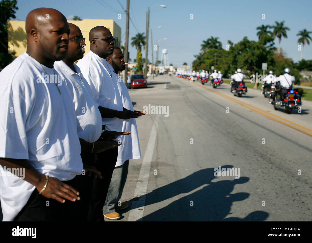Dec 05, 2007 Pahokee, Florida, USA From left, ODEXTER SIMMS