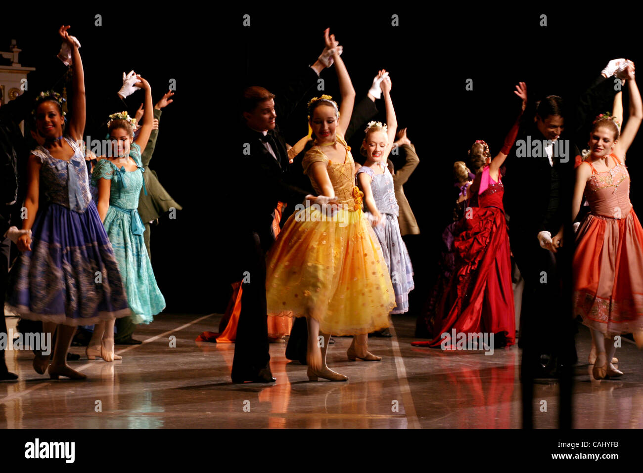 122207 met nutcracker 21 Staff Photo by Gary Coronado/The Palm Beach